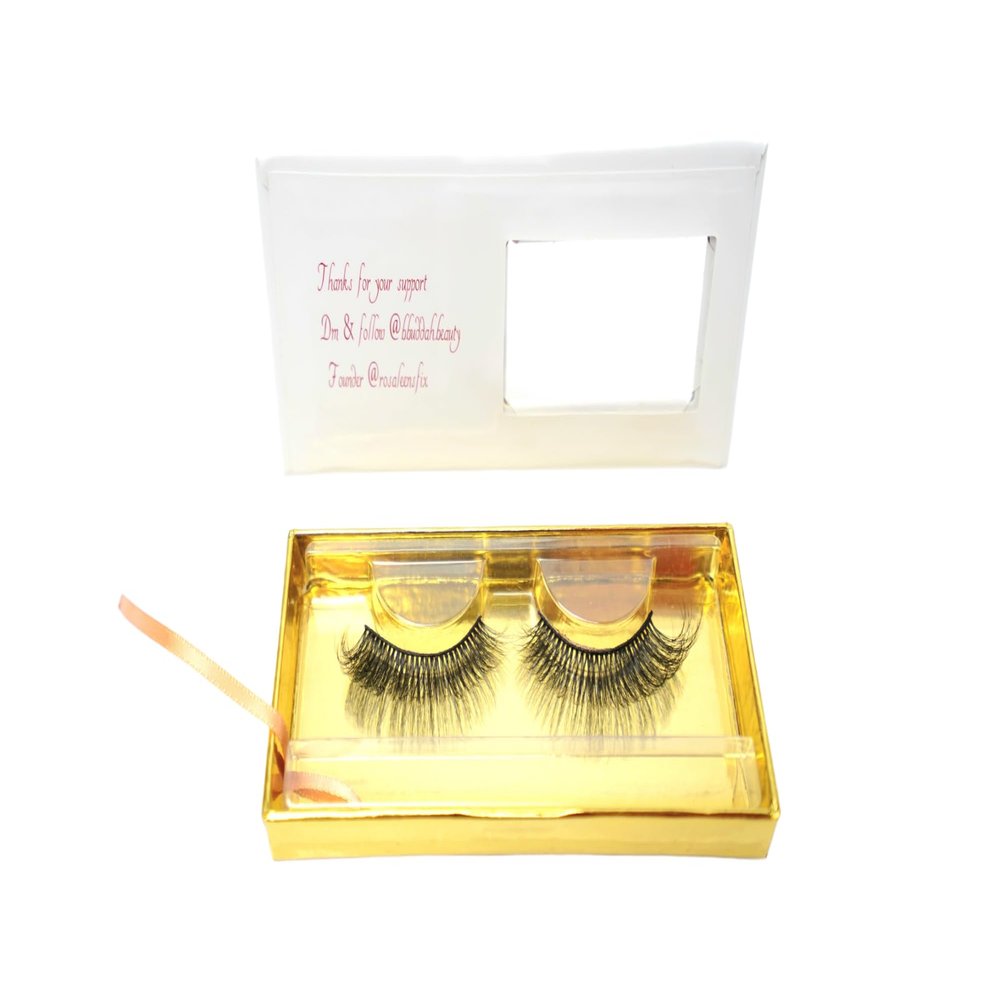 Lochana Lashes Admire