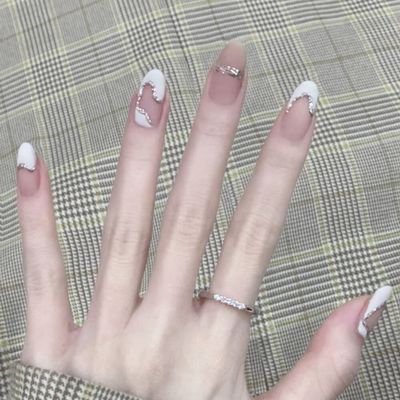 Light Rain Press on Nails - Milk, 3D Handmade white Reusable Gel UV Finished False nails, Hand-Painted with Design by Professional Manicurist, Medium Oval, Large Size