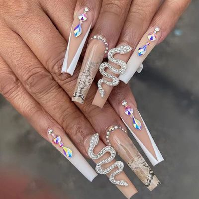 FRUJCDKI Rhinestones Press on Nails French Coffin Long Bling Fake Nails Nude Acrylic False Nails Full Cover Nails for Women and Girls 24PCS (Diamond Silver Snake)