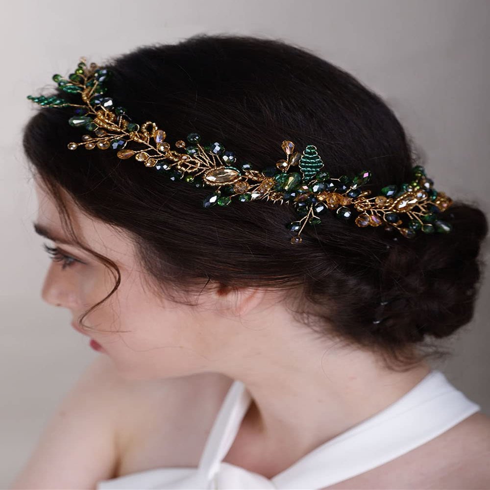 Chargances Wedding Crystal Beaded Hair Vine Comb Bridal Long Pearl Leaf Hair Vine Comb Green Rhinetone Handmade Headpiece Hair Accessories for Wedding Prom Flower Girl (Green-gold)
