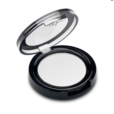 aden Matte Eyeshadow Powder The matte texture brings the elegance you are looking for with a beautiful eye shadow 4gr MADE IN ITALY (06 White)