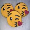 Emoji Bath Bomb - Kiss Emoji view 1