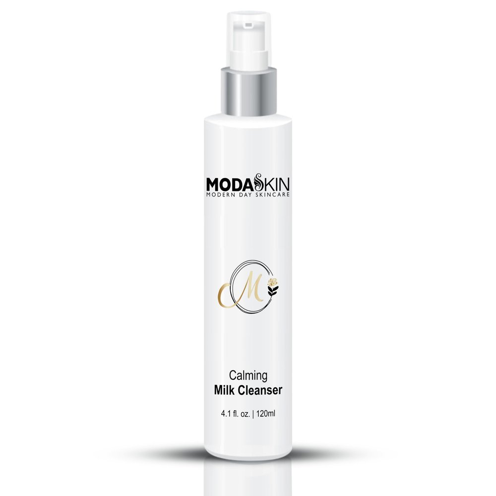 MODASKIN Calming Milk Facial Cleanser for all skin types with Chamomile Extract, Antioxidant & Coconut Oil that helps the Skin Generate & Tighten Spores 120 ml