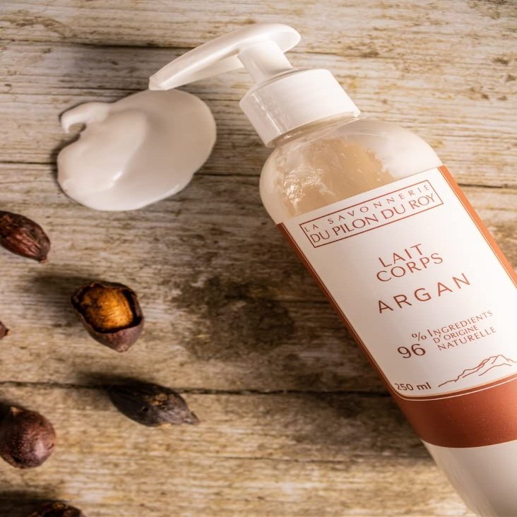 La Savonnerie du Pilon du Roy Argan Organic Body Lotion Anti-Aging Skin Hydrating Nourishing Moisturizing 99.2% Natural Ingredients 250ml Non-greasy
