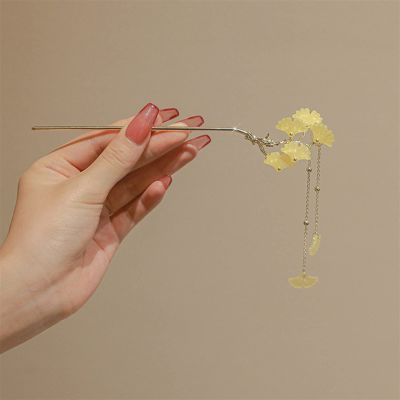 FHBWQY New Women's Elegant Peach Blossom Hairpin Step Back Shaking Alloy Tassel Clip Fashion Classic Hairpin Hair Ornament (Color : 3)