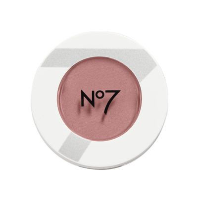 No7 Matte Powder Blush - Pomegranate - Loose Blush Makeup Palette for Instant Flush of Color - Makeup Powder for Face with Skin Conditioning Vitamin E (3g)