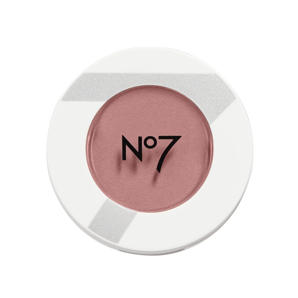 No7 Matte Powder Blush - Pomegranate - Loose Blush Makeup Palette for Instant Flush of Color - Makeup Powder for Face with Skin Conditioning Vitamin E (3g)
