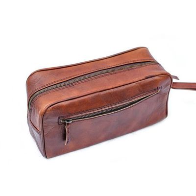 MaheTri Genuine Leather Toiletry Bag For Men and Women,Vintage Travel Kit for Toiletries, Cosmetics Pouch | Ideal for gifts | Gift for him | Gift for her