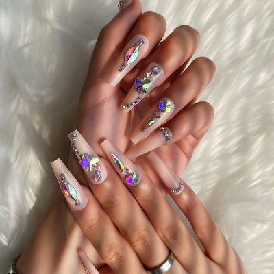 FRUJCDKI 24pcs French Nude White Ballerina Flash Diamond Crystal Long Glossy Coffin Flash Fake Nails Press on Nail False Tips Manicure for Women and Girls (Nude)