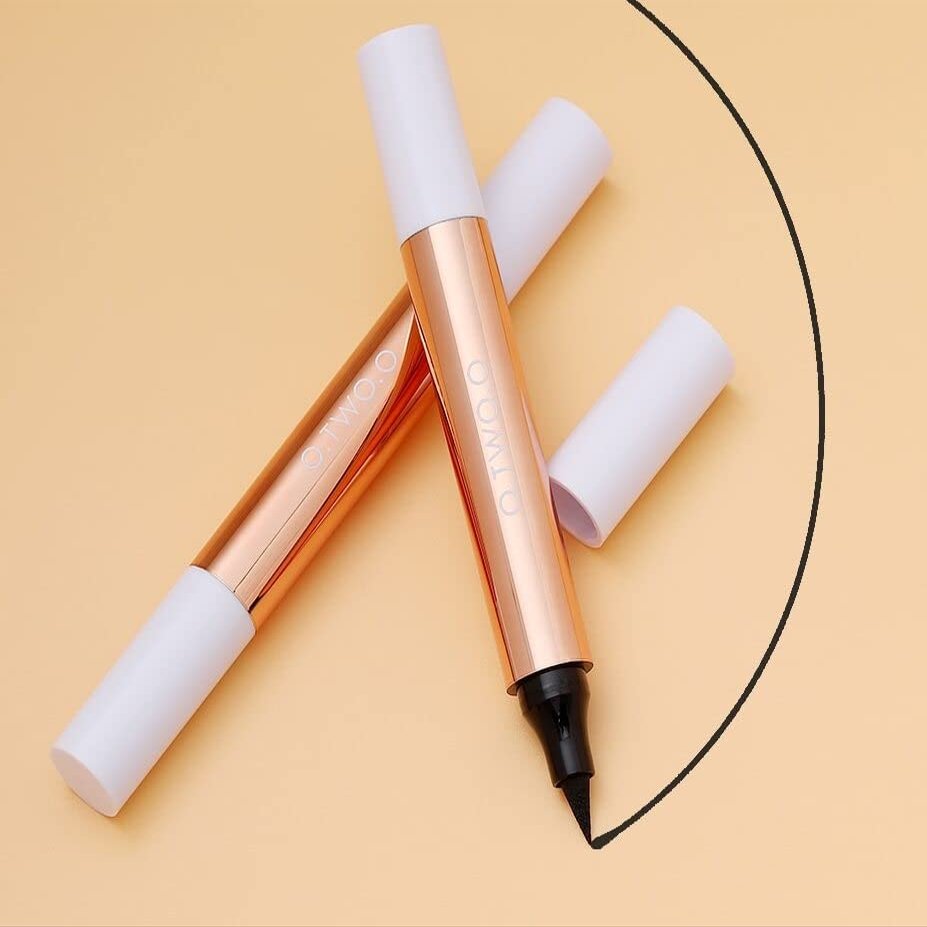 2-in 1 Double Ended Eyeliner Stamp