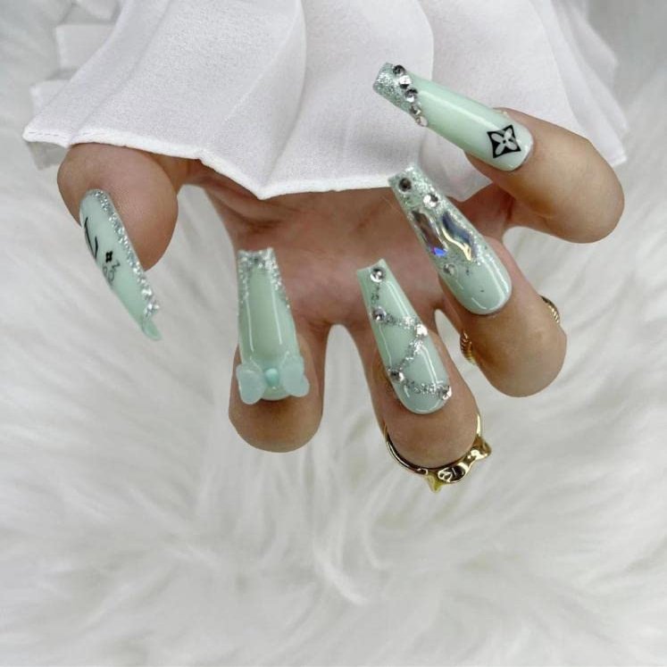 Fake Acrylic Luxury Press On Nails (W)