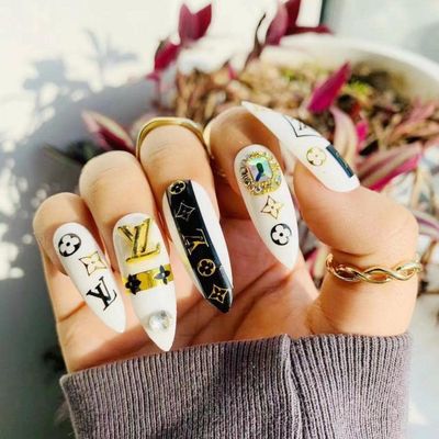 Fake Acrylic Luxury Press On Nails (O)