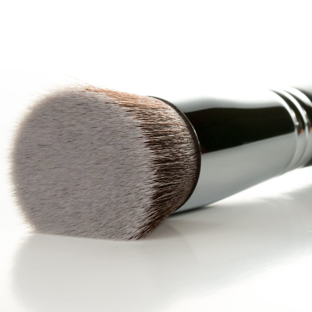 Flat Top Kabuki Foundation Brush - Beauty Junkees Large Dense Synthetic Face Makeup Brushes for Liquid, Cream, Powder Make Up, Buffing, Blending, Stippling Applicator, Brocha Para Base de Maquillaje