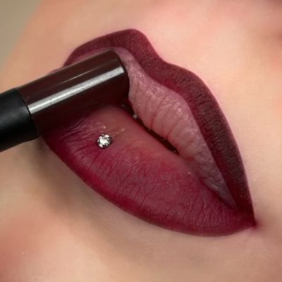Unicorn Gang Shop Lip Liner (Ruby)