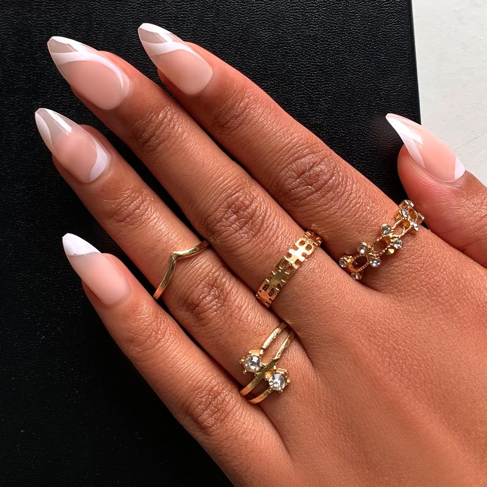 CHIC SWIRL Press-On Nails by Lavaa Beauty | Medium Almond | White Swirl Design on Nude Base