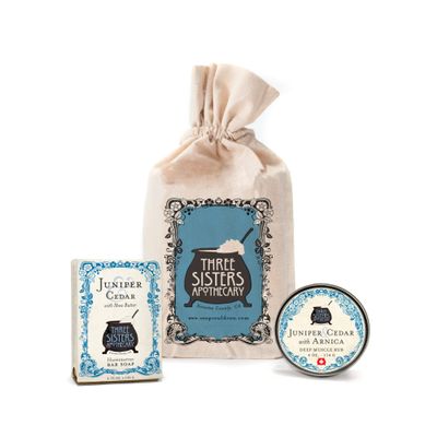 Three SIsters Apothecary Muslin Gift Set - Bar Soap and Body Butter (Juniper & Cedar)