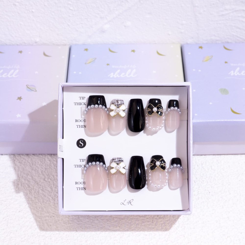 Light Rain Large Size Hand-made Press on Nails, 3D Gel UV Finished False nails with Design by Professional Manicurist