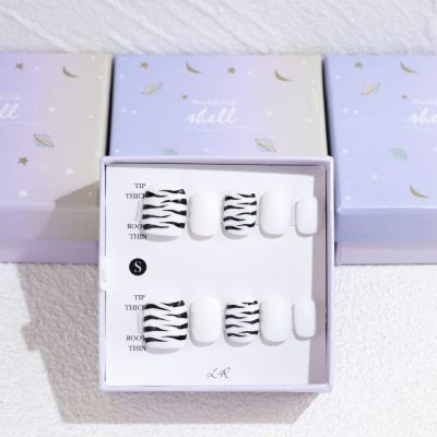 Light Rain Large Size Hand-made Press on Nails, 3D Gel UV Finished False nails with Design by Professional Manicurist