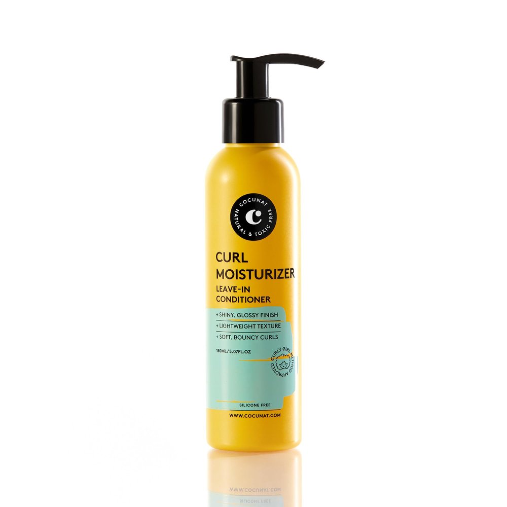 COCUNAT - Curl Moisturizer Leave-In - Curly Method Step 1 Styling Cream - Detangles, Hydrates & Preps Curls - Defines & Controls Frizz - Shiny, Smooth, Flexible Curl Finish - 150 ml