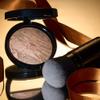 LAURA GELLER NEW YORK Get Glowing Kit (2pc): Baked Balance-n-Glow Illuminating Powder Foundation, Toffee + Airbrush Kabuki Makeup Brush view 3