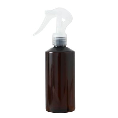 1pcs Plastic Spray Bottle,Empty Container Leak-Proof Refillable Triggers Sprayer Hairdressing Gardening Triggers Sprayer Bottle(200ml)