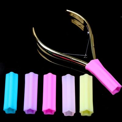AKOAK 5 Pcs Pliers Cover Protective Sleeve Cuticle Pliers Cover Silicone Cuticle Pliers Tweezers Scissors Protectors Star Shape Protection Scissors and Tweezers Tools