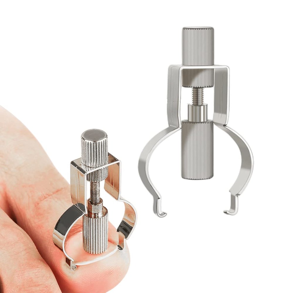 Ingrown Nail Corrector Ingrown Toenail Lifter Ingrown Toenail Tool Toe Clamp Stainless Steel Professional Foot Care Tool Toenail Clamp for Paronychia (Silver)