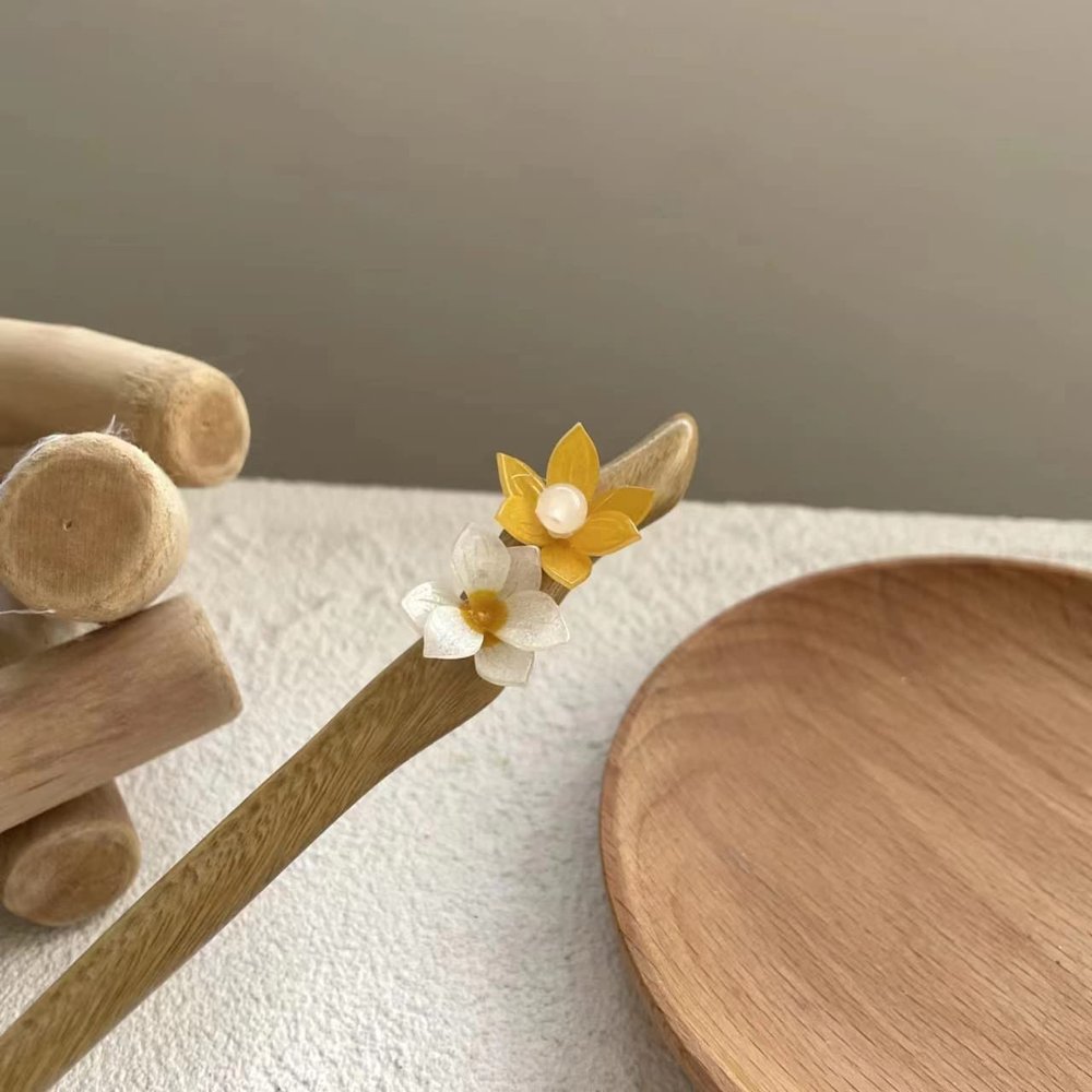1pcs 5.9inch Rabithenn Kapok Flower Hairpin Pearl Hair Fork Stick Chinese Hair Sticks Wooden Hair Flower Decor with Tassel Wooden Handmade Hair Accessories for Women Girls Long Hair (Kapok)