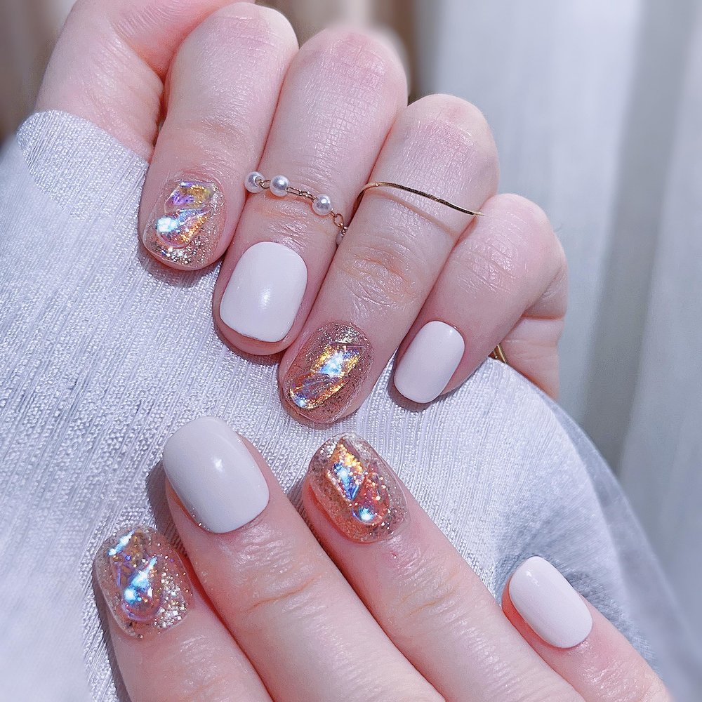 NAILMEOW salon quality handmade press on nails Short Length- Treasure, Luxury Reusable white Fake Nail Tips