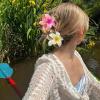 GQLV Large Claw Clips for Thick Hair - Strong Hold Nonslip Hawaiian Flower Hair Accessories, Banana Clip for Thin Hair view 2