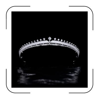 Luxury Wedding Tiara for Bride Cubic Zirconia Princess Pageant Prom Quinceanera Crown Headband Small Bridal Headpiece Crystal Silver Hair Accessories
