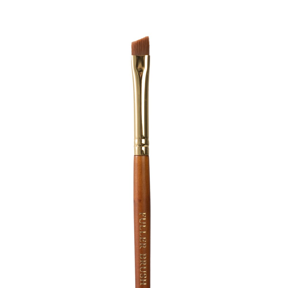 Fuller Brush Cosmetic Eyeliner Brush 571 Angled with Tapered Tip for Applying Eyeliner and Winged Lines Suitable for Cream, Liquid & Powder Formulas