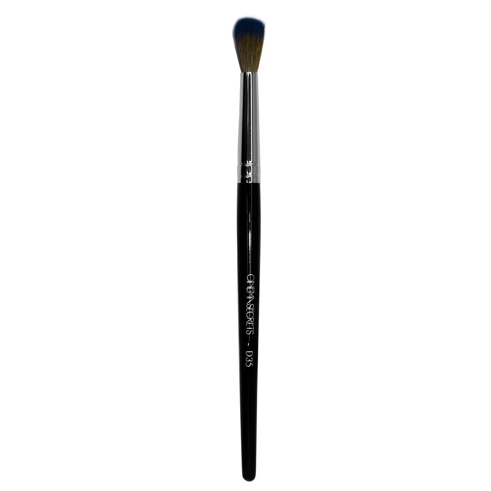 Cinema Secrets D35- Domed Crease Eyeshadow Brush