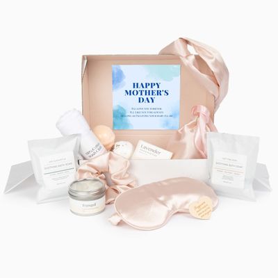 Dear Ava Spa Gifts for Women | Organic Self Care luxury Anti Stress Relaxing Bath and Body Kit Set Basket Box for Her with Heartfelt Card | Happy Mothers Day For Mom