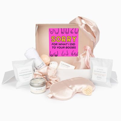 Dear Ava Spa Gifts for Women | Organic Self Care luxury Anti Stress Relaxing Bath and Body Kit Set Basket Box for Her with Heartfelt Card | Funny Pregnancy Gift for Women