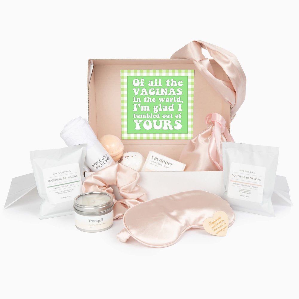 Dear Ava Spa Gifts for Women | Organic Self Care luxury Anti Stress Relaxing Bath and Body Kit Set Basket Box for Her with Heartfelt Card | Funny Spa Gift for Mom