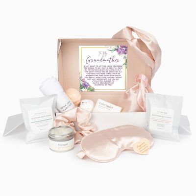 Dear Ava Spa Gifts for Women | Organic Self Care luxury Anti Stress Relaxing Bath and Body Kit Set Basket Box for Her with Heartfelt Card | Premium Spa Gift for New Grandmother