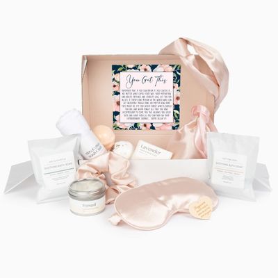 Dear Ava Luxury Spa Gifts for Women | Organic Self Care luxury Anti Stress Relaxing Bath and Body Kit Set Basket Box for Her with Heartfelt Card | Motivational Gift for Girls