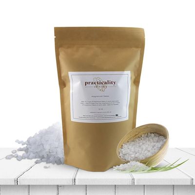 Practicality Magnesium Flakes for Bath |100% Natural USA-Sourced and Manufactured Magnesium Chloride Flakes - Great for Foot & Body Relaxation, Better Absorption Over Epsom Salt | 32 FL OZ | 1 Pc