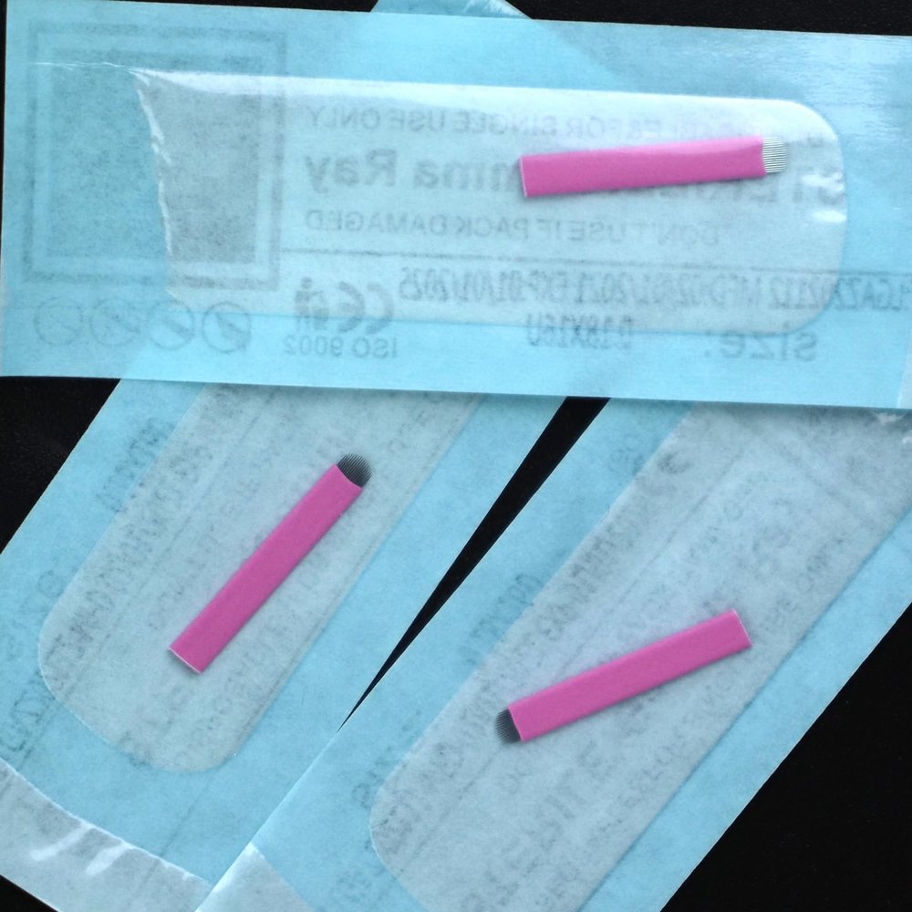 50pcs Pink Disposable Microblading Blades Nano Microblades 0.18mm Microblading Eyebrows Supplies Needles Available size 12F 14F 18U (16U)