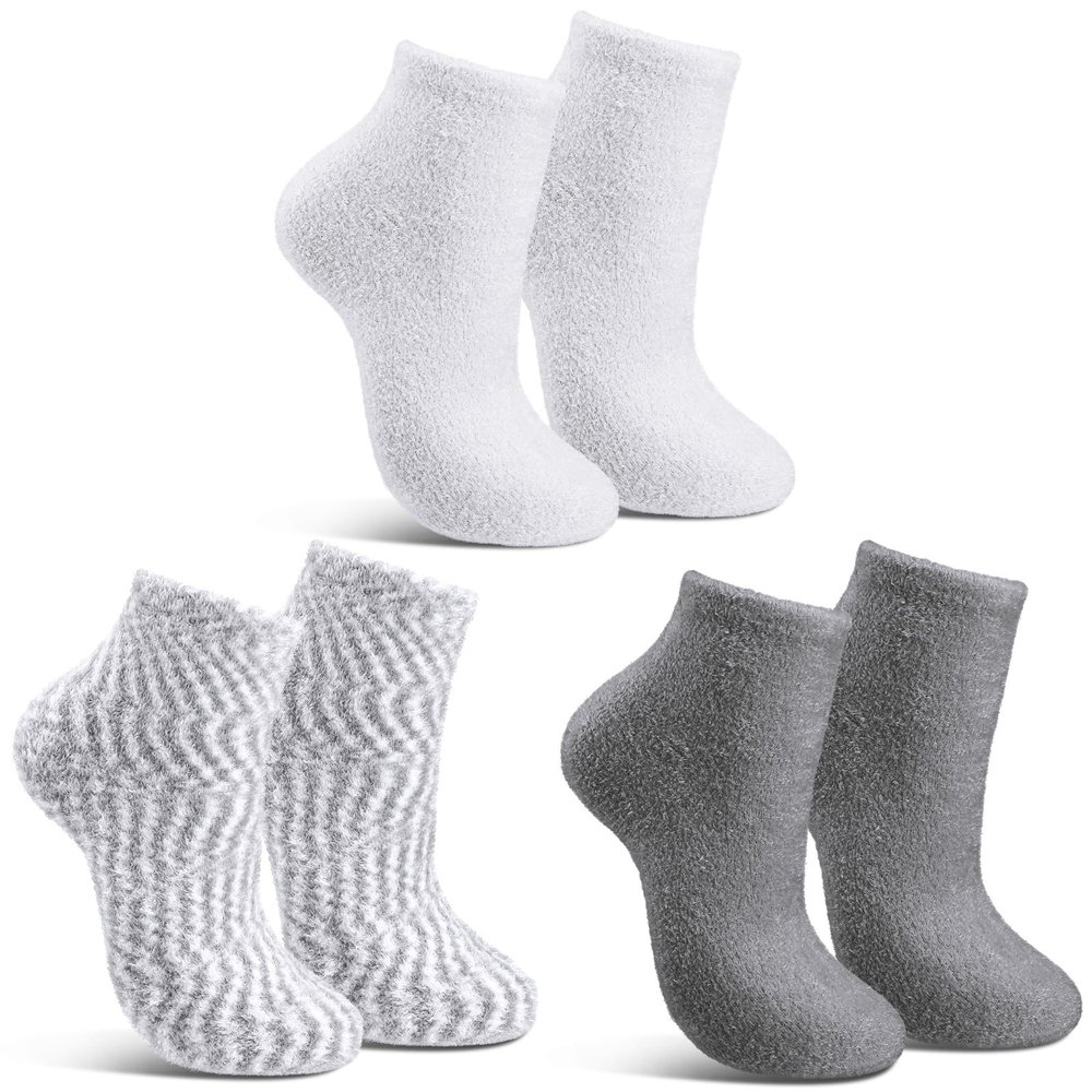 HooLing 3 Pairs Aloe Socks Moisturizing Spa Socks Aloe Vera Infused Fuzzy for Christmas Women Men Repairing Softening Dry Cracked Feet Skins(Gray)