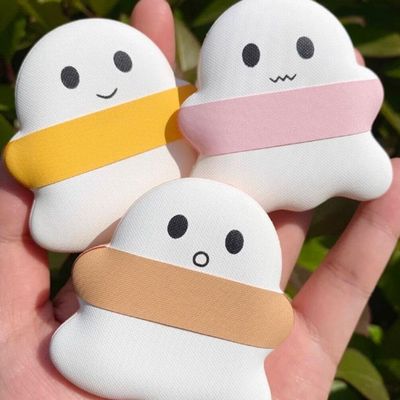 3pcs Finger Makeup Puff Mini Makeup Finger Sponge Cute Ghost Shaped Powder Puff Blush Puff for Foundation Powder