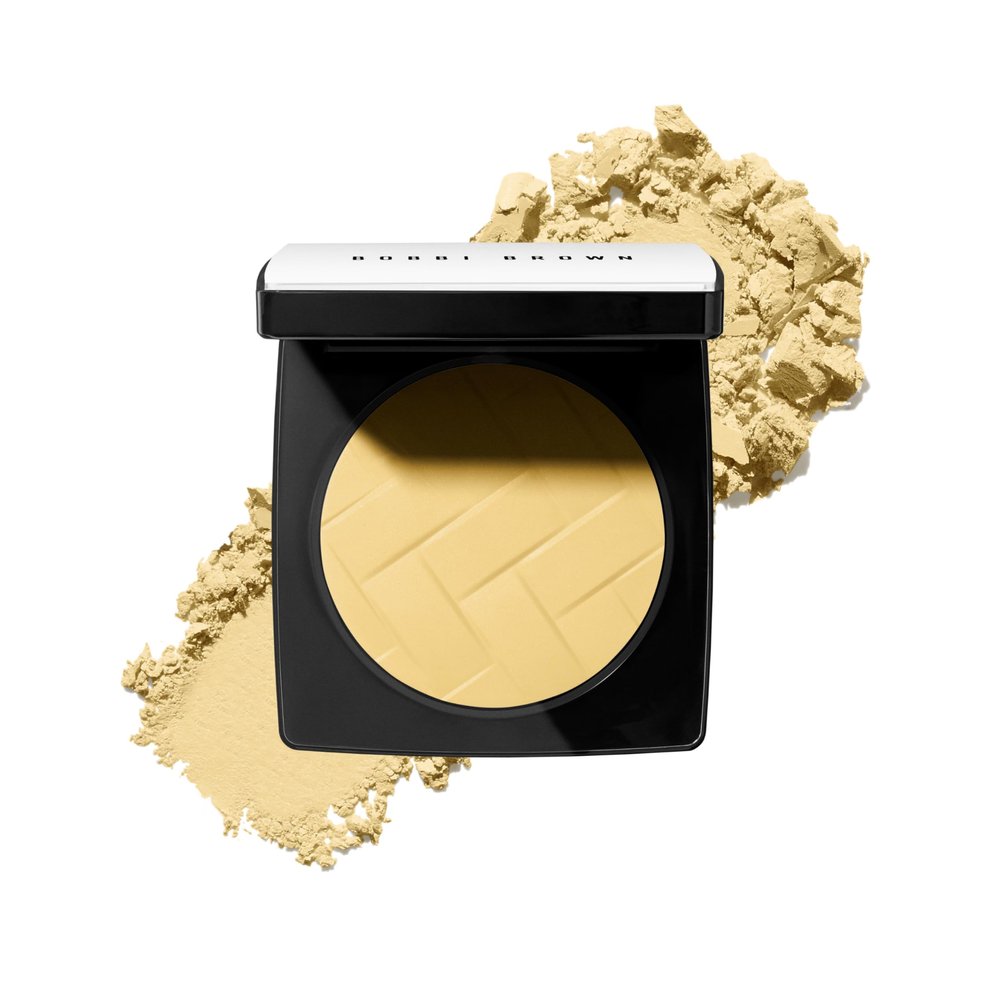 Bobbi Brown Vitamin Enriched Pressed Powder | Hydrating Makeup-Setting Powder for Even-Toned Look | Vitamin B, 0.28 Ounce, Yellow