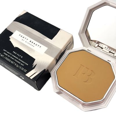 Fenty Beauty by Rihanna Pro Filtr Soft Matte Longwear Powder Foundation 320