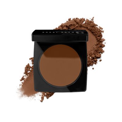 Bobbi Brown Sheer Finish Pressed Powder | Oil-Absorbing, Mattifying Setting Powder for All-Day Shine Control | Includes Puff, 0.32 Ounce, Warm Chestnut