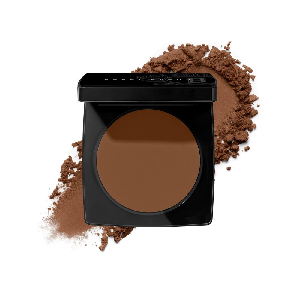 Bobbi Brown Sheer Finish Pressed Powder | Oil-Absorbing, Mattifying Setting Powder for All-Day Shine Control | Includes Puff, 0.32 Ounce, Warm Chestnut