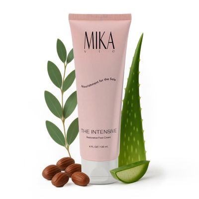 Mika Vie Luxury Foot Cream for Dry Cracked Heels | 25% Urea Cream for Feet with Vitamin E | Foot Moisturizer & Cracked Heel Treatment | Naturally Scented, Paraben and Phthalate Free