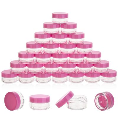 100 Count 5 Gram Sample Containers, Clear Lip Balm Containers with Lids, Small Plastic Sample Jars with 8 Mini Spoons, 100pcs Labels (Pink Lid)