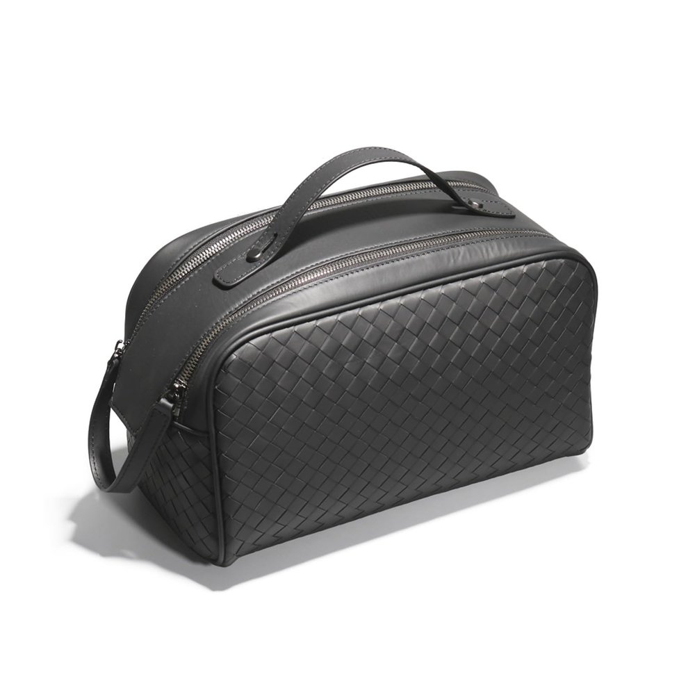 YIORYO Leather Toiletry Bag for Men, Travel Toiletry Organizer Large Dopp Kit for Men, Water Resistant Travel Bag Shaving Bag for Toiletries Accessories, Door Room Essentials