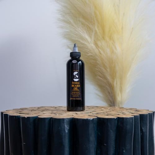 Halima's Herbals Men's Herbal Beard Oil (8 oz.)